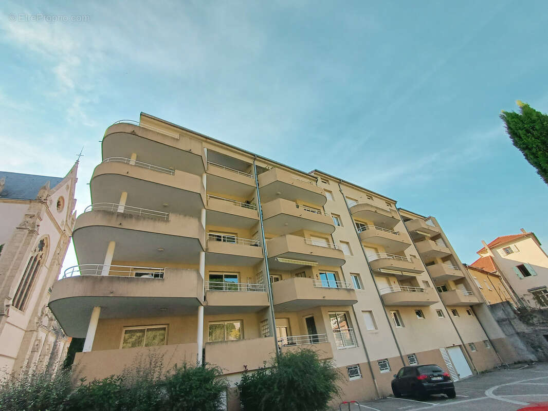 Appartement à VALS-LES-BAINS