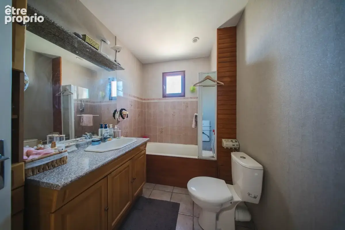 Maison 6 pièces 110 m² à vendre à Ennezat (63720) - photo 9