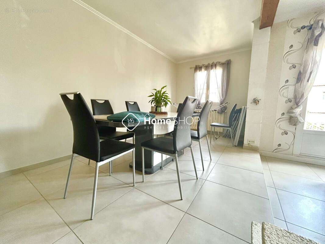 Maison à SEPTEMES-LES-VALLONS