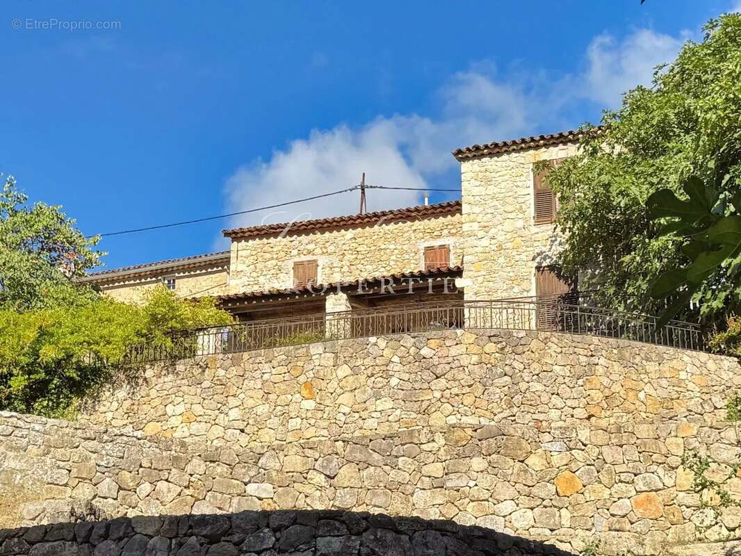 Maison à GRASSE