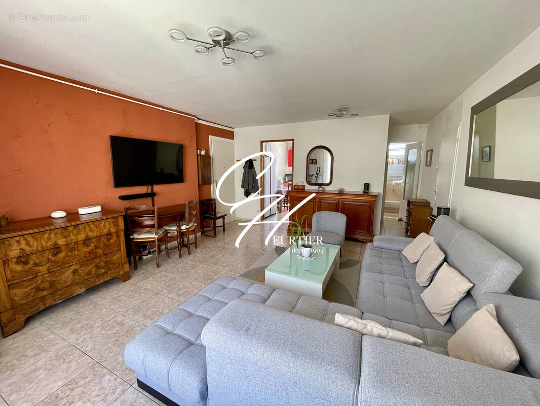 Appartement à ECHIROLLES