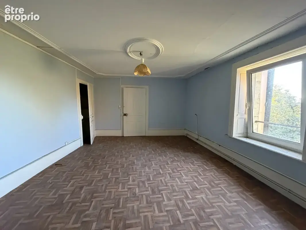 Appartement à VERCEL-VILLEDIEU-LE-CAMP