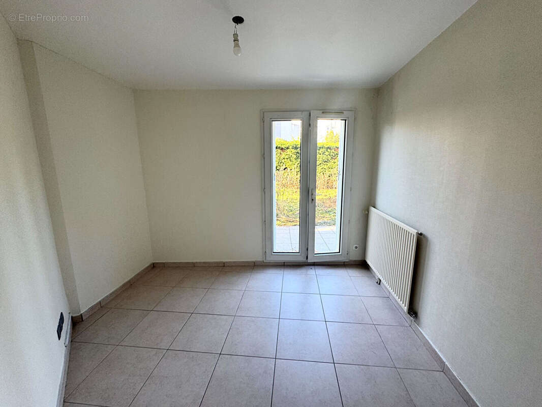 Appartement 82 m² à Annemasse  - photo 7