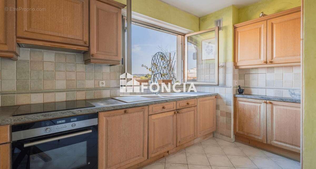 Appartement à VERSAILLES