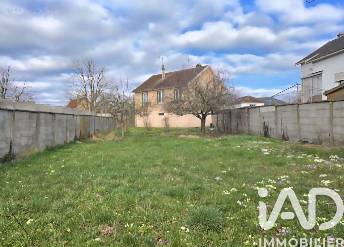 Photo 7 - Maison à SAINT-JULIEN-LES-VILLAS