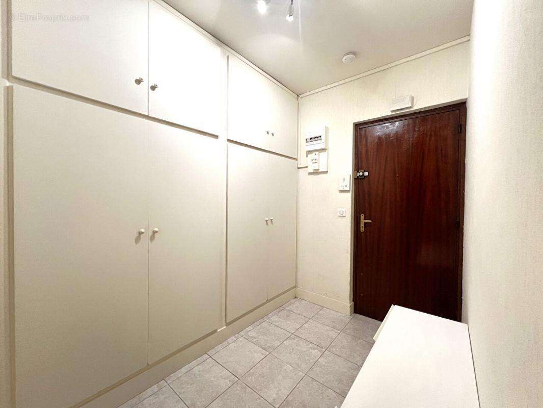 Appartement à LE CHESNAY