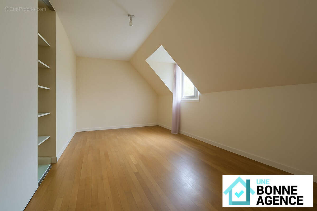 Maison à JOUE-LES-TOURS