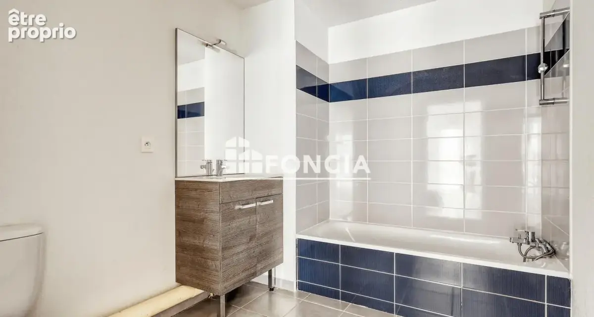 T3 dupex dernier etage sans vis-a-vis - photo 9