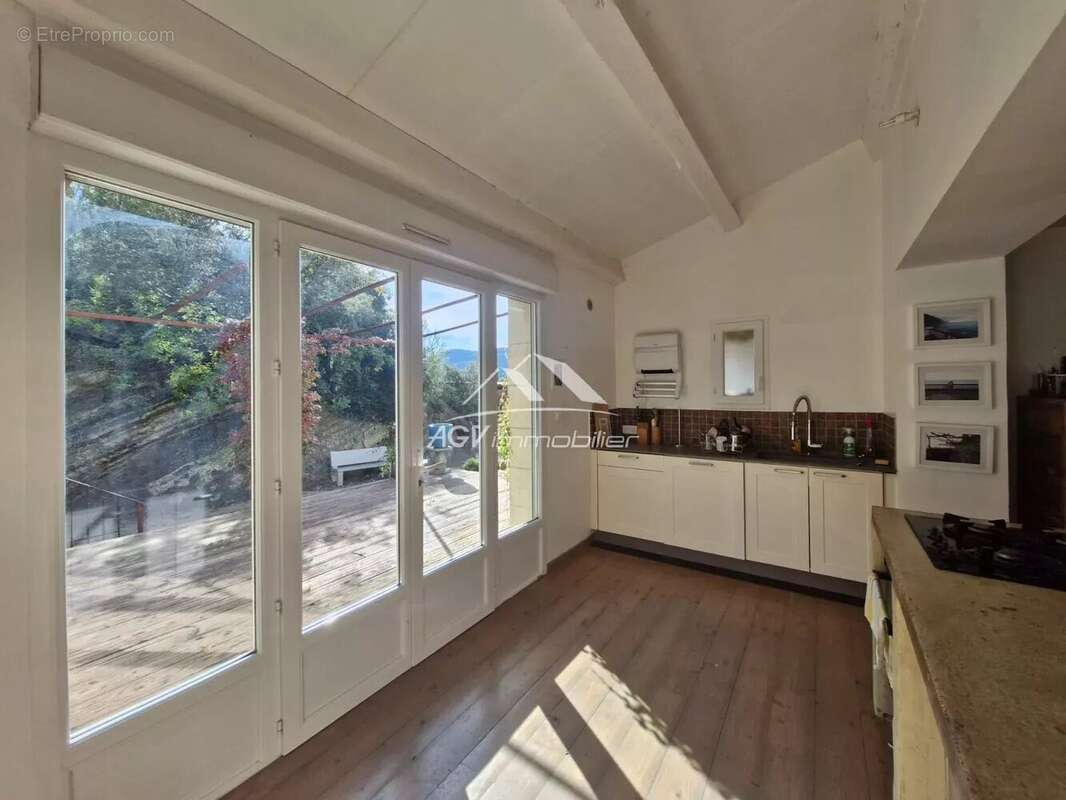 Maison à SAINT-FLORENT-SUR-AUZONNET