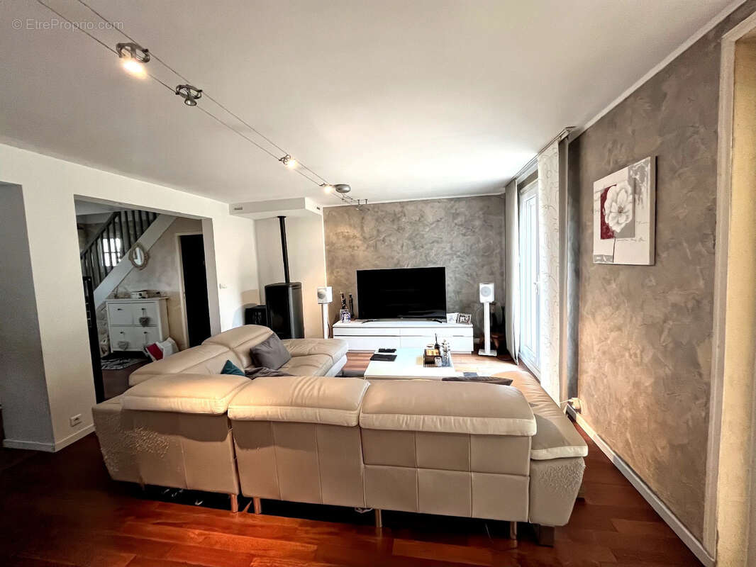 Maison à MANTES-LA-VILLE