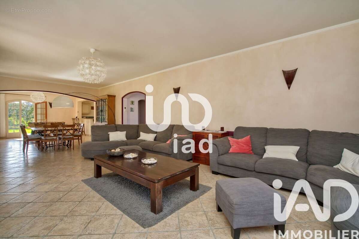 Photo 6 - Maison à COGOLIN