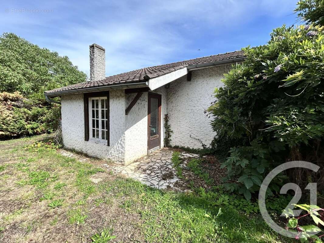 Maison à SAINT-DENIS-DE-PILE