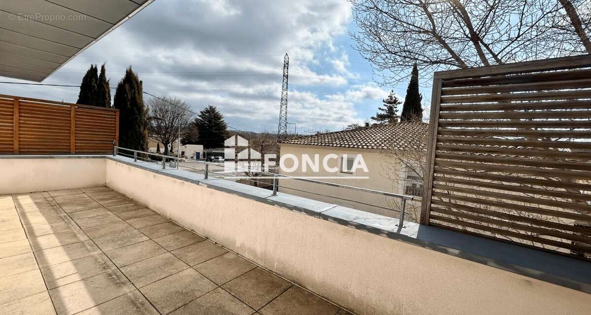Appartement à PERTUIS
