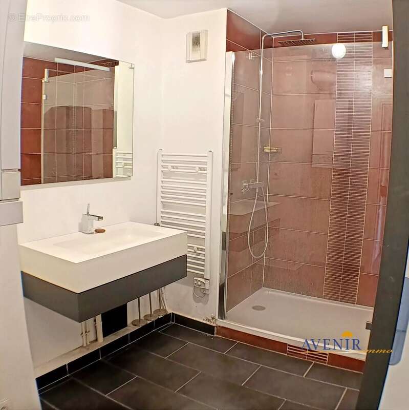 Appartement à MARSEILLE-8E