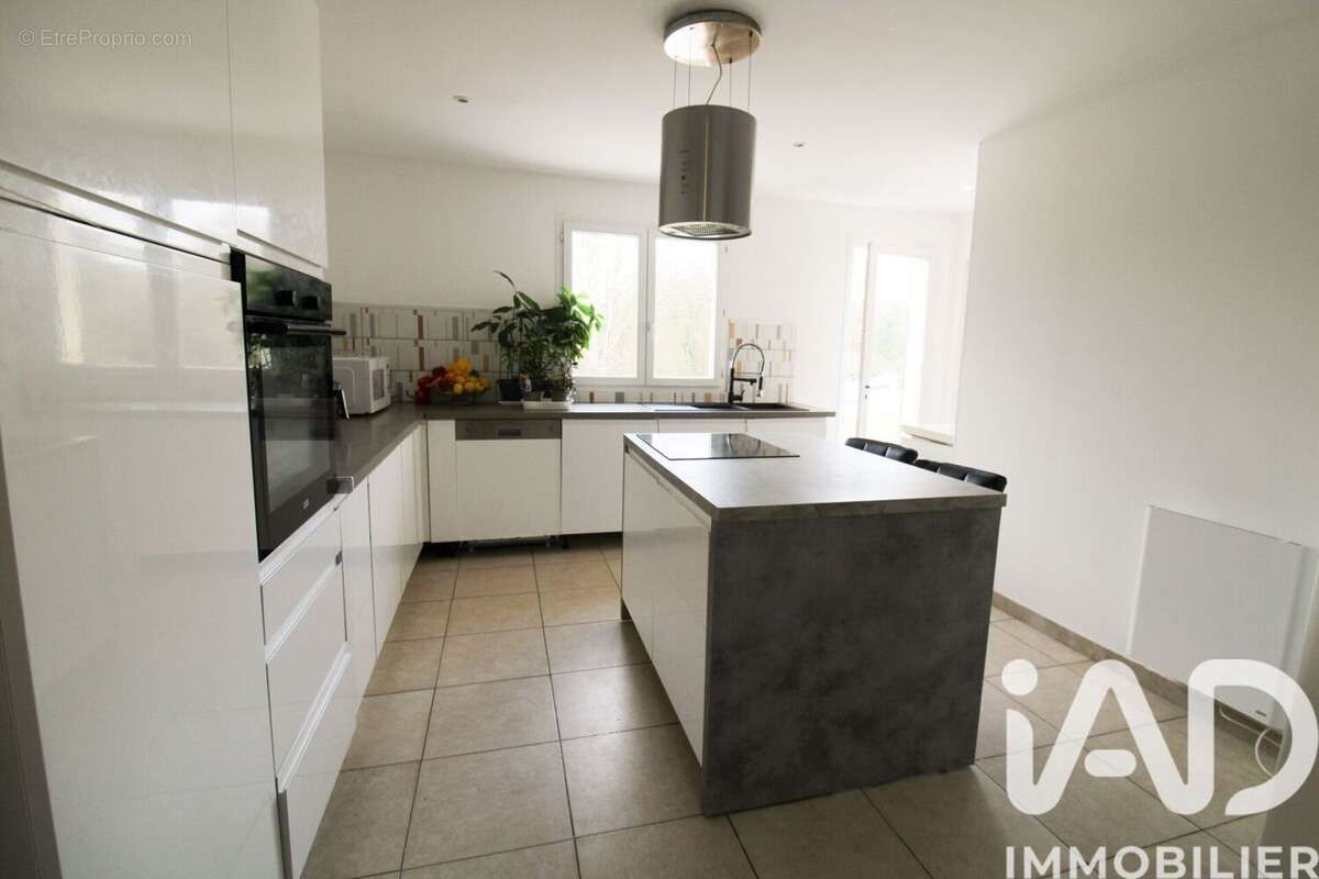 Photo 9 - Maison à POMMEUSE