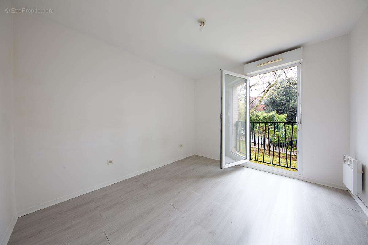 Appartement à BAGNEUX