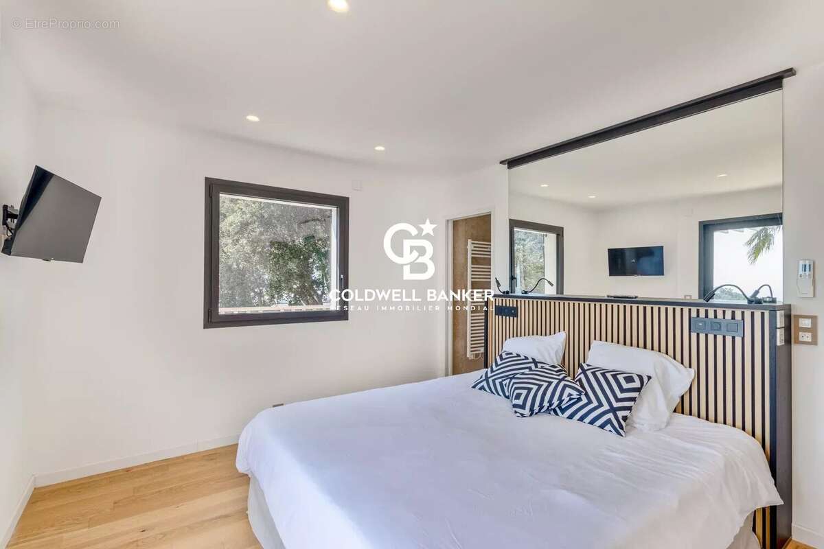 Maison à CAVALAIRE-SUR-MER