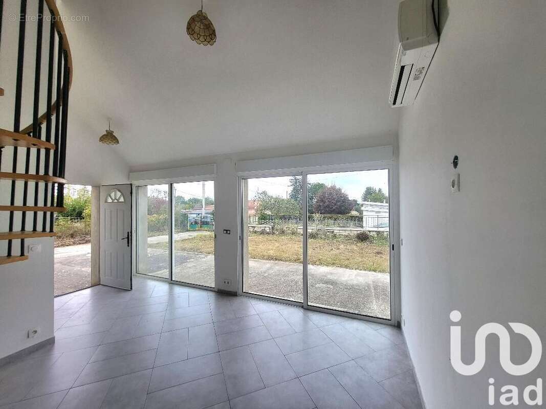 Photo 4 - Maison à MISY-SUR-YONNE