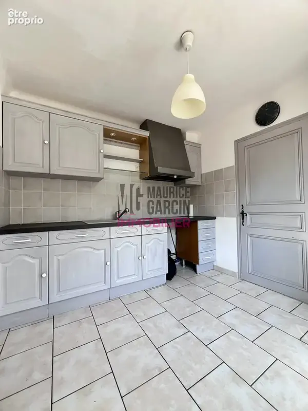Maison 5 pièces 126 m² à vendre à Avignon (84140) - photo 7