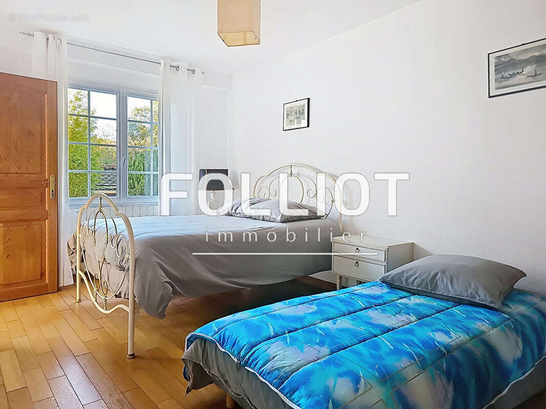 Maison à OUISTREHAM