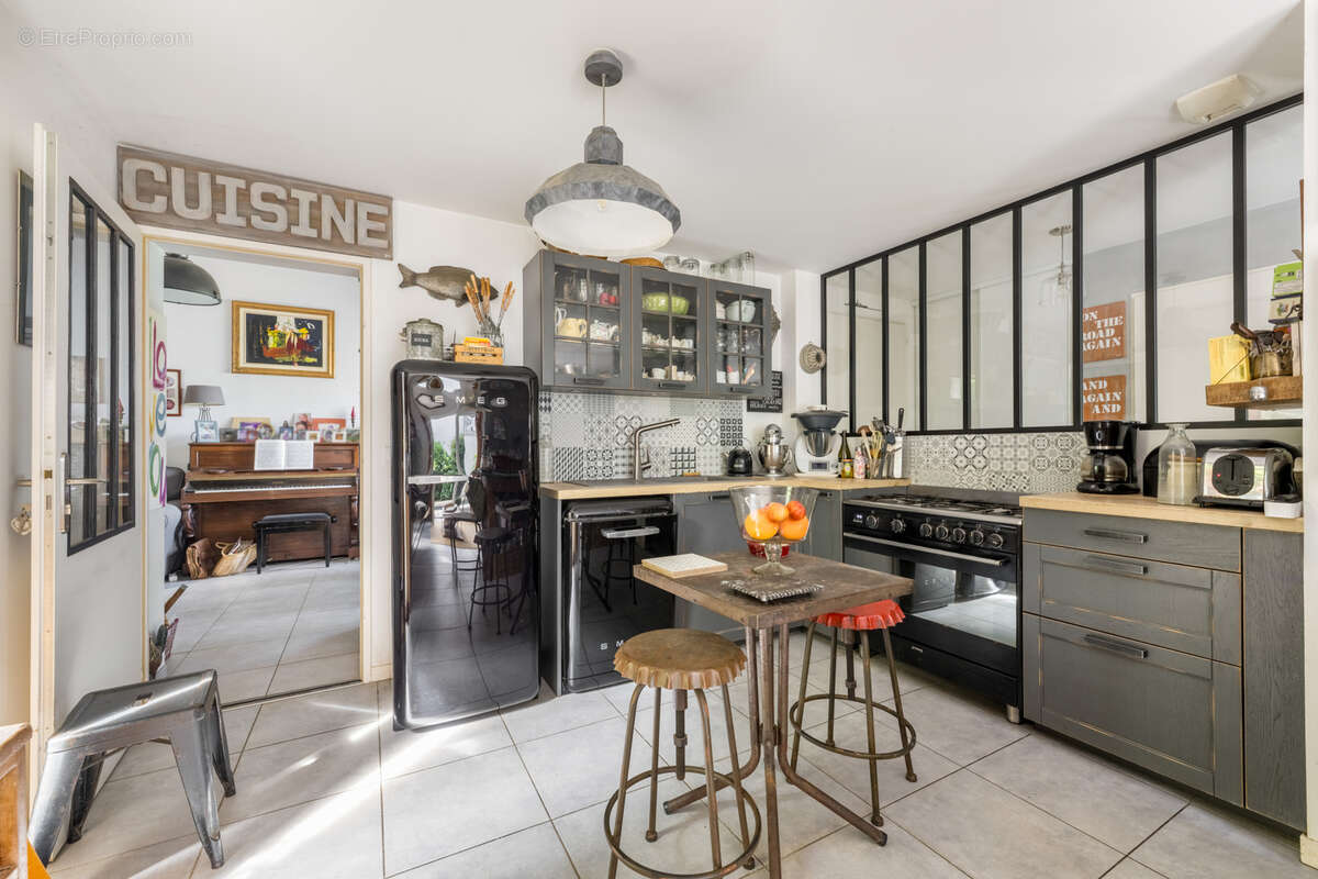 Maison à VILLEFRANCHE-SUR-SAONE