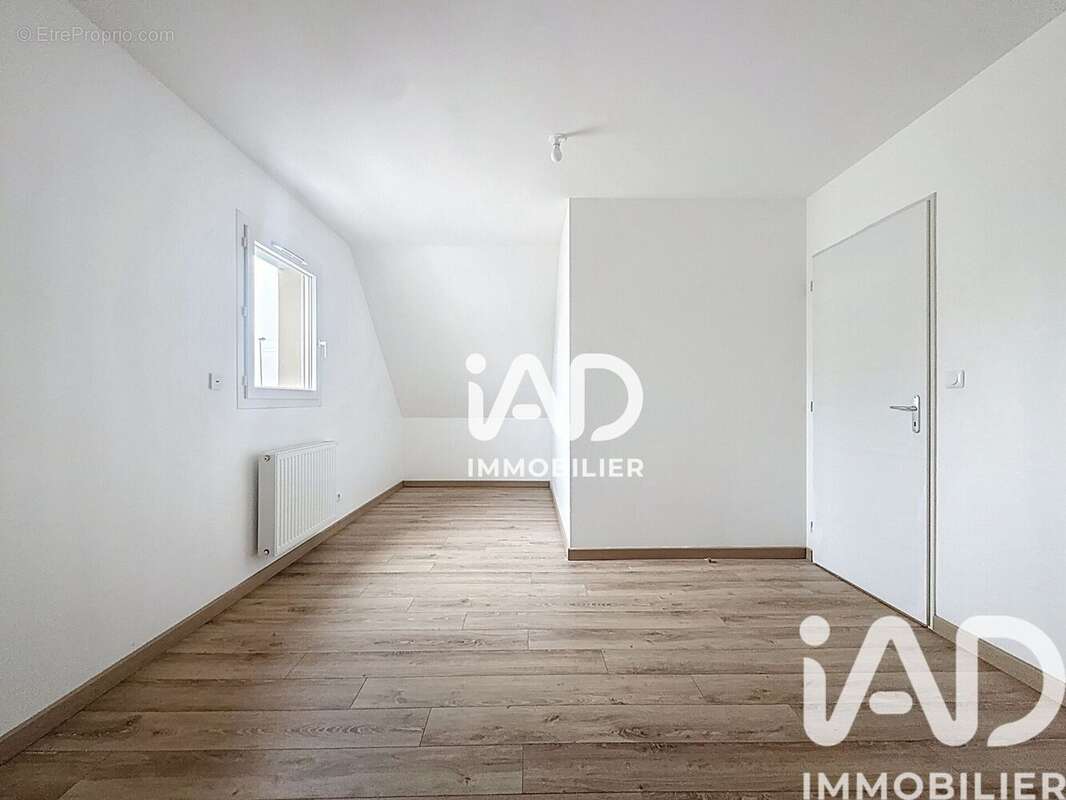 Photo 6 - Maison à LA SAUSSAYE