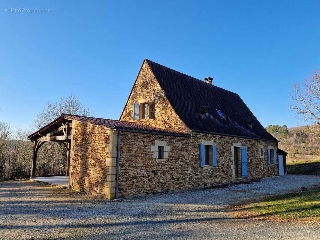 20250114154559 - Maison à PAUNAT