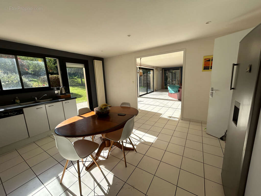 Maison à CHAMPCEVINEL