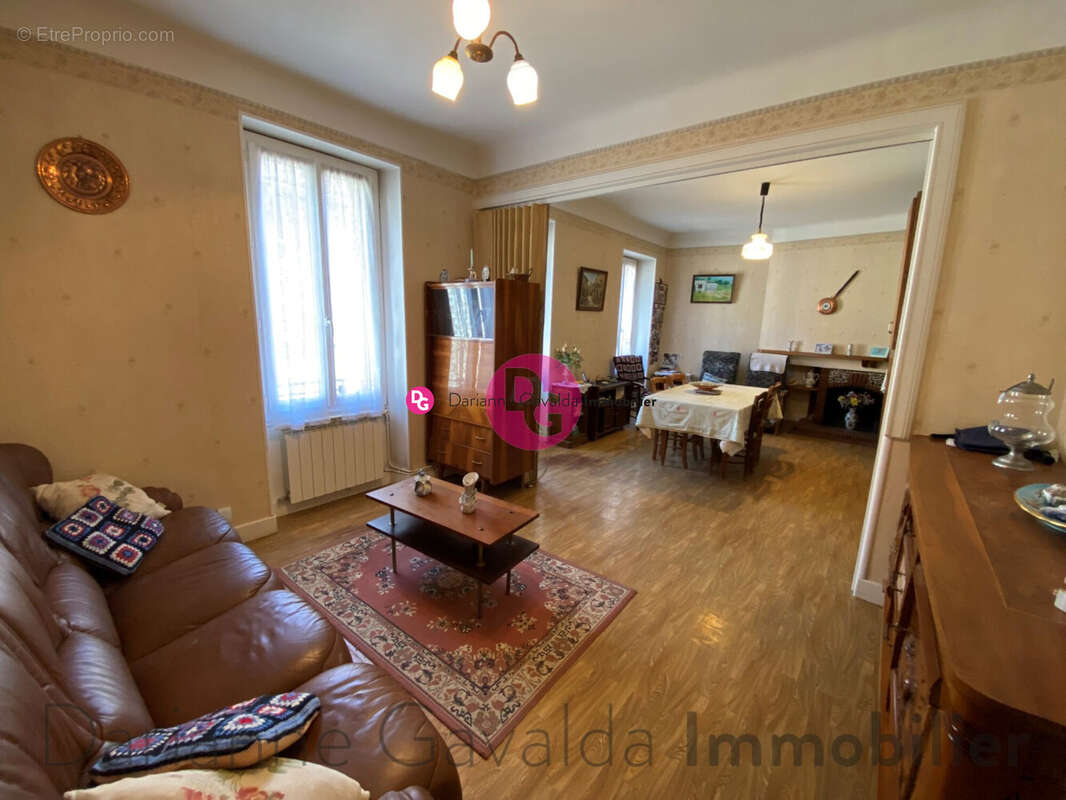 Maison 117 m² à Livinhac-Le-Haut  - photo 2