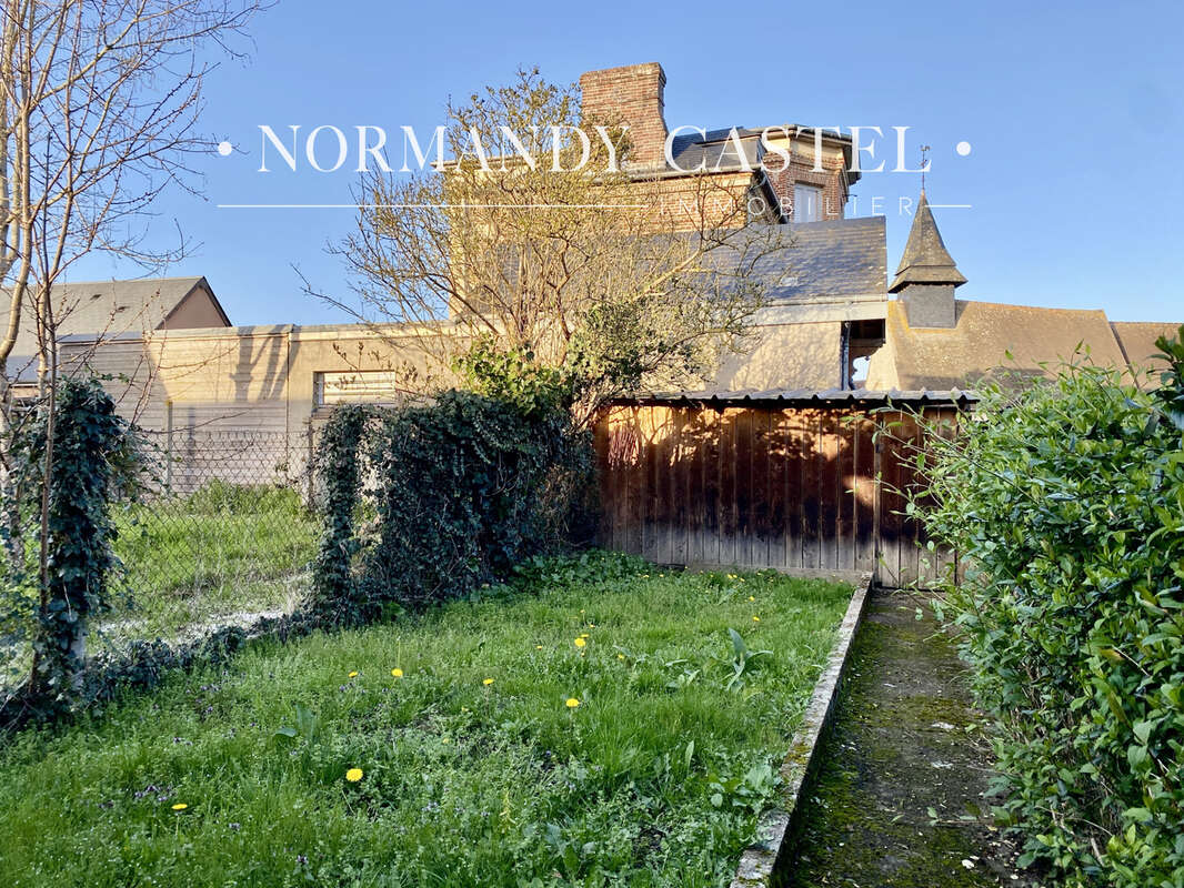 Maison à PONT-L'EVEQUE