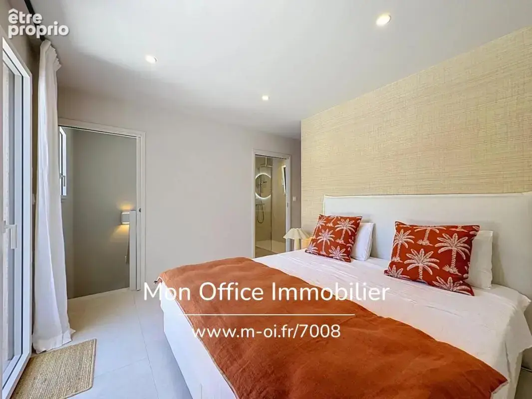 Référence : 7008-les - duplex t3 rénové à 100m de la plage à vendre à grimaud beauvallon - photo 17