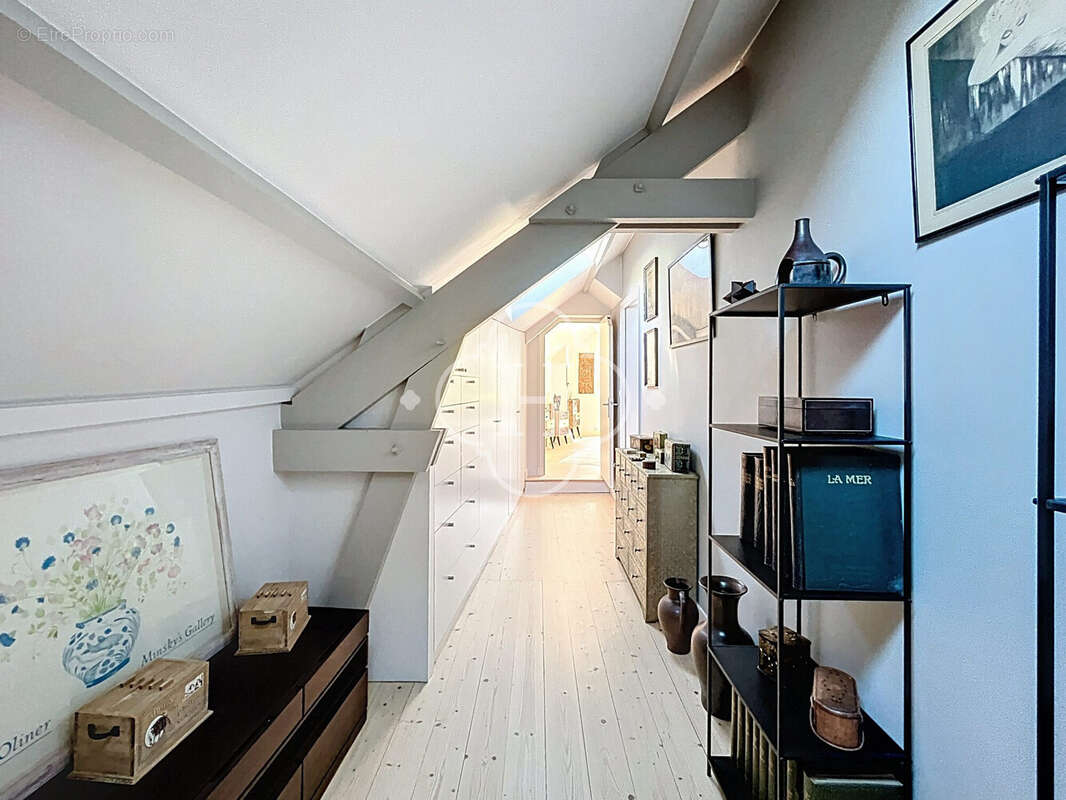 Maison à JUMEAUVILLE