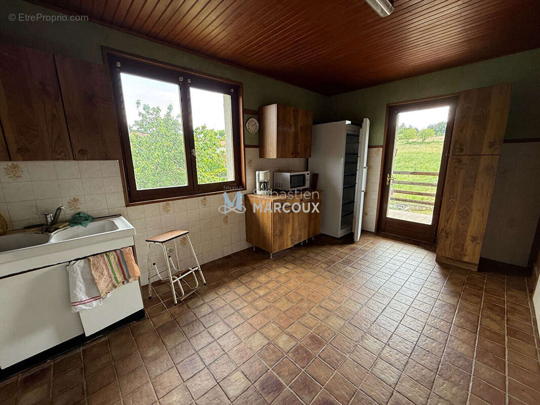 Maison à MONTBRISON