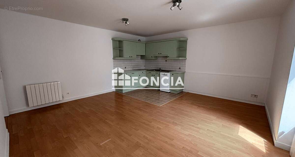 Concarneau - Centre Ville - Appartement T3 - photo 4