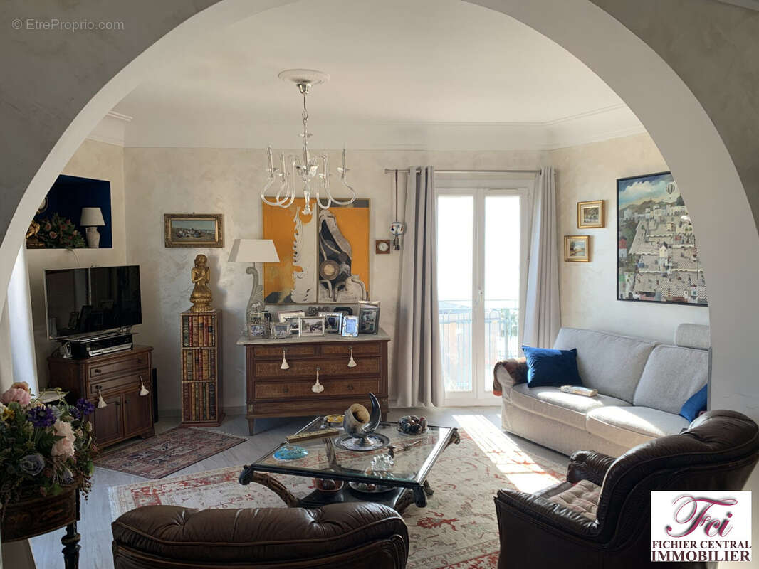 Appartement 74 m² à Menton  - photo 7