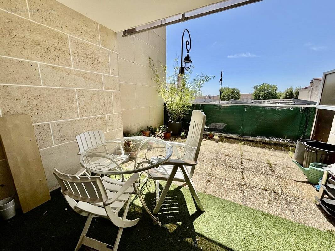 Appartement à NEUILLY-PLAISANCE