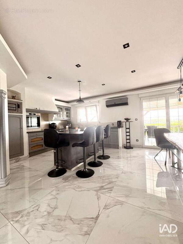 Maison 150 m² à Farebersviller  - photo 9
