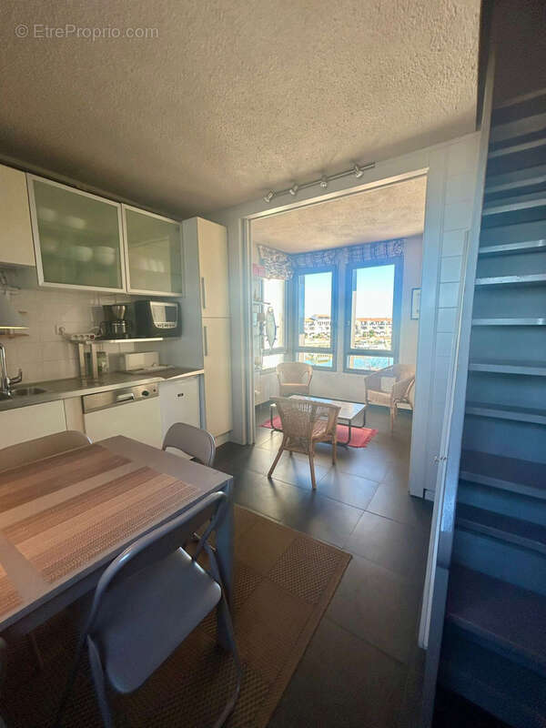 Le Barcarès Cap Coudalère Duplex terrasse Vue lac Marin Plein Sud, parking et piscine ! - photo 32