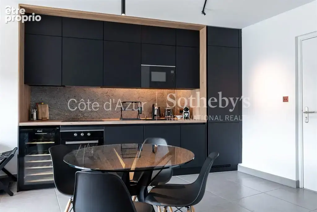 Appartement contemporain de 40 m² avec terrasse, jacuzzi et garage dans une résidence de standing - photo 5