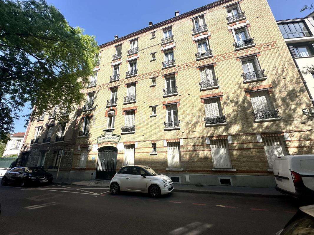 Charmant appartement 2 pièces au cœur d’un immeuble historique - photo 12