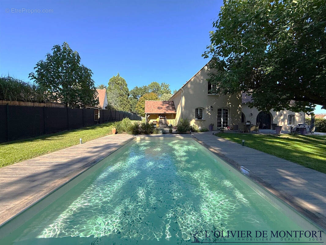 Maison à MONTFORT-L'AMAURY