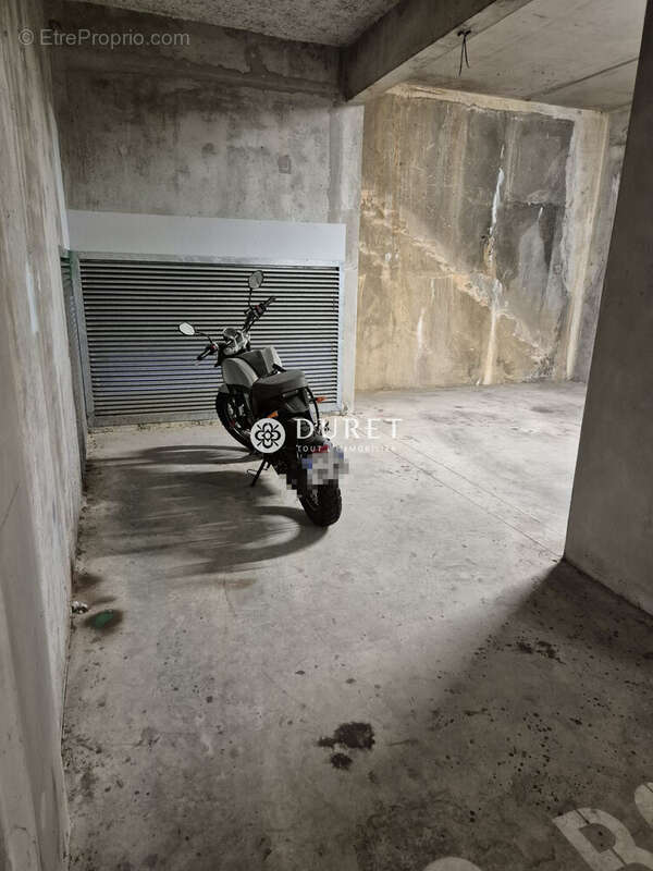 Parking à LA ROCHE-SUR-YON