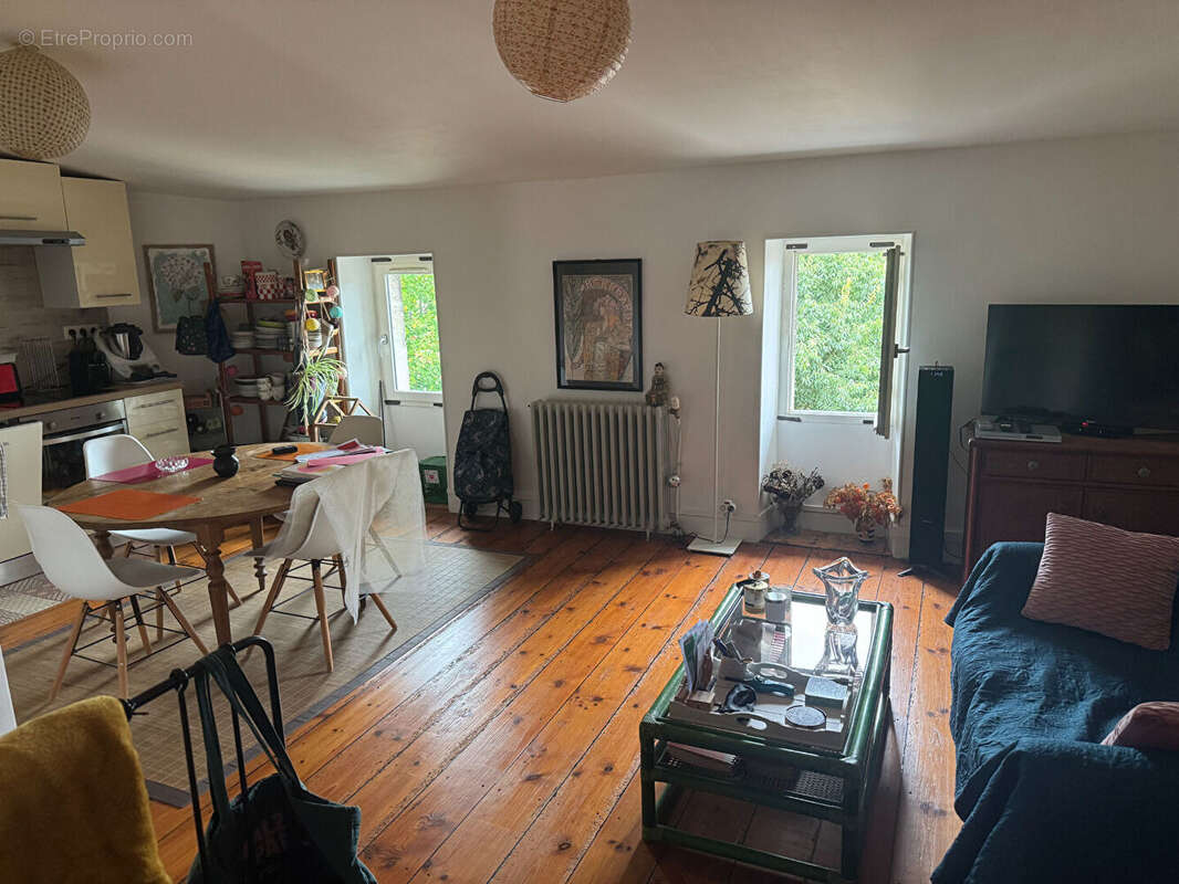 Appartement à BLAYE