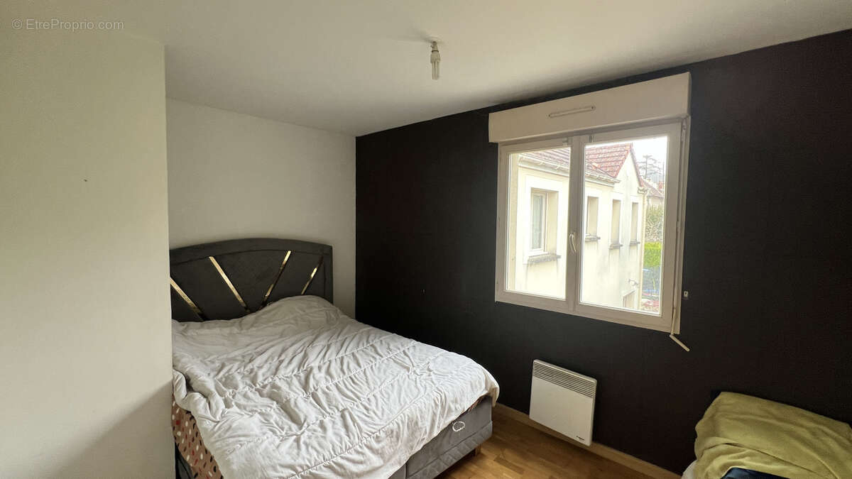 Appartement à LA FERTE-ALAIS