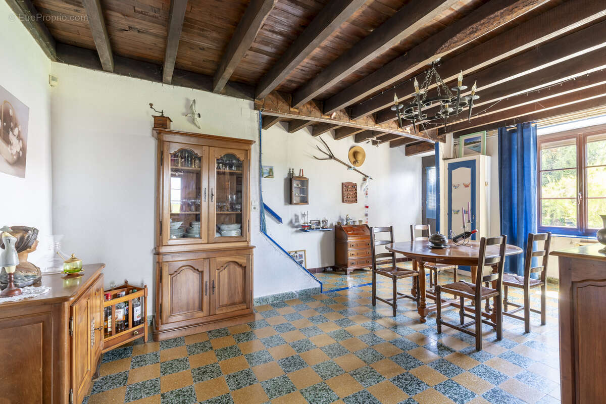 Maison à VALENCOGNE