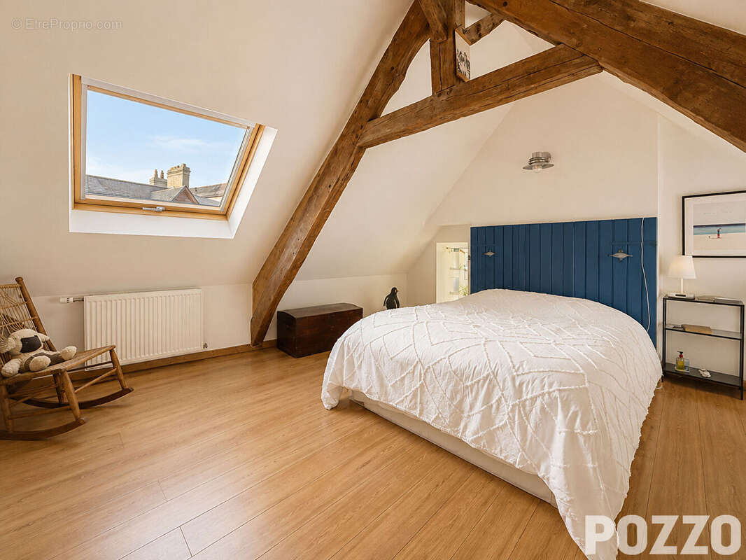 A VENDRE - Maison 182m² - Quartier SAINT-PAUL à GRANVILLE (50400) - photo 12