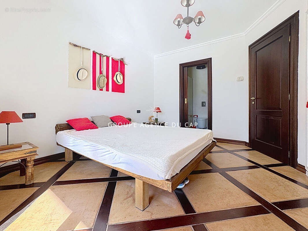 Maison à SAINT-RAPHAEL