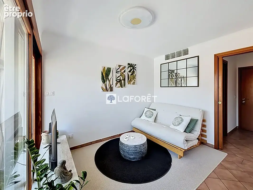 Roquebrune Cap Martin 2 pièces 30 .36 m2 - dernier étage - vue mer  - grande terrasse - photo 3
