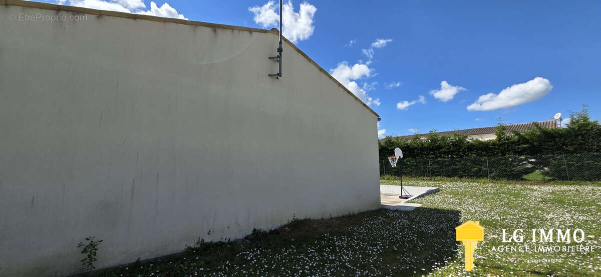 Maison à SAINT-ANDRE-DE-LIDON