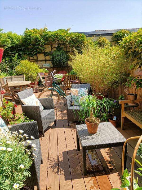 Maison à LES PONTS-DE-CE